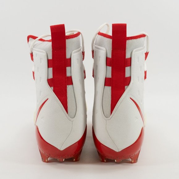 Athletic_Shoes